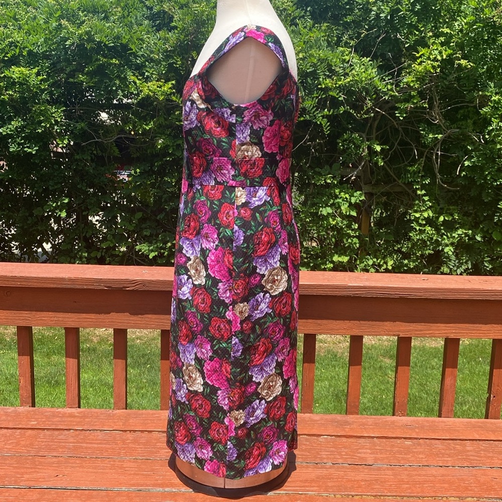 ESCADA NWOT beautiful floral dress, perfect condition,measurements in photos - Picture 2 of 16